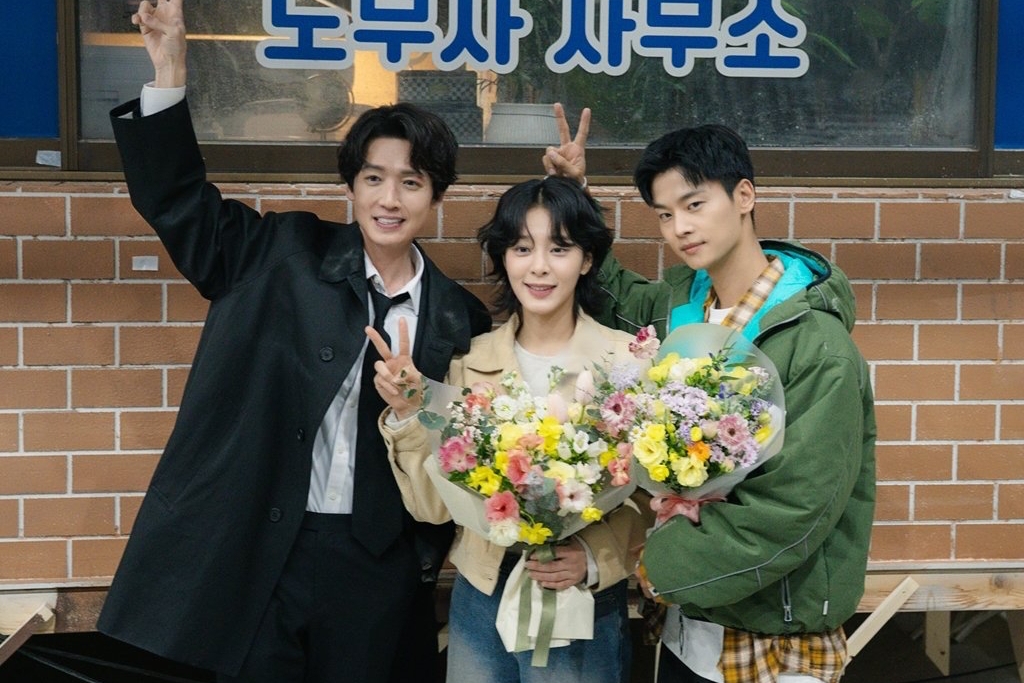 “Oh My Ghost Clients” Stars Say Goodbye + Tease What To Look Forward To In Tonight’s Finale
