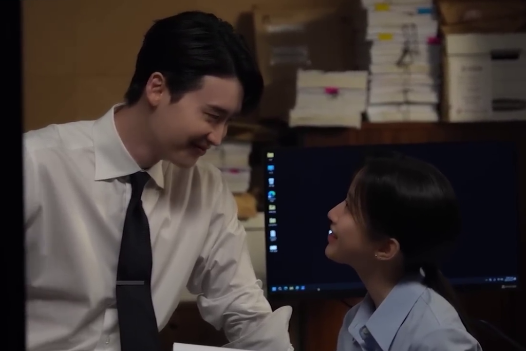 Watch: Lee Jong Suk, Mun Ka Young, And More Showcase Natural Chemistry During “Law And The City” Poster And Teaser Shoot