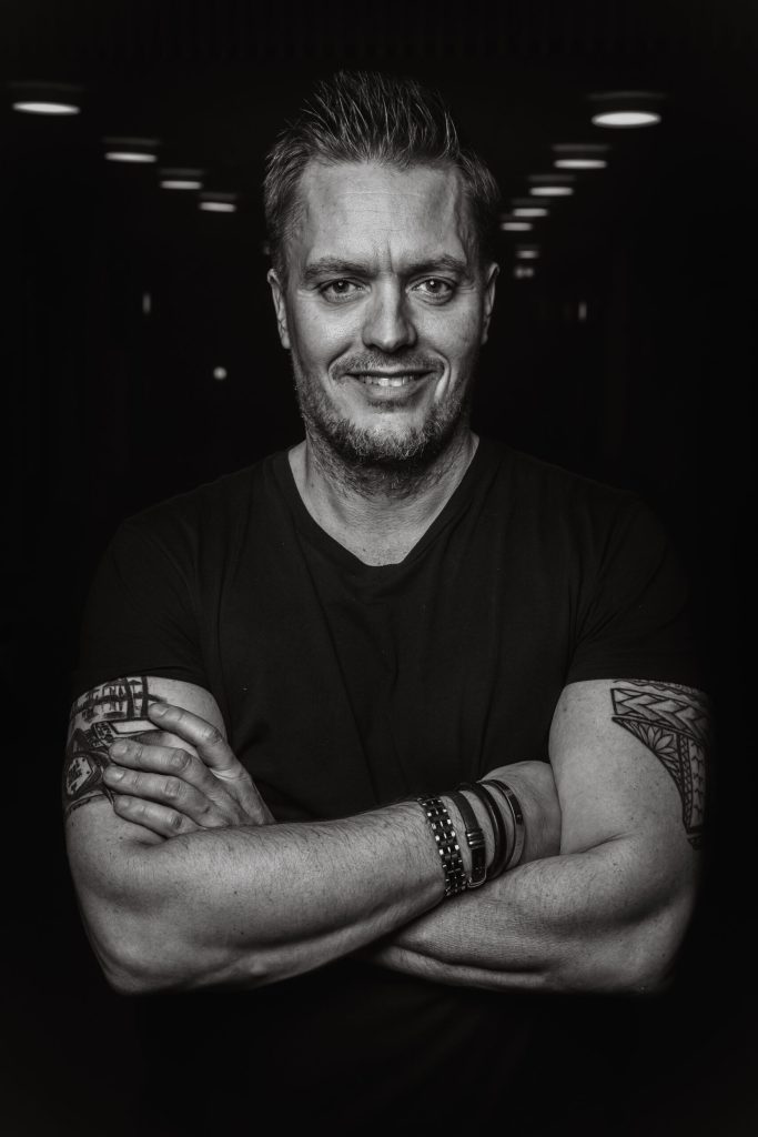 Terry Golden, Alexander Popov ‘Obsession’