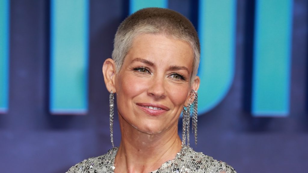 Evangeline Lilly Suffers Brain Damage After Falling in Hawaii