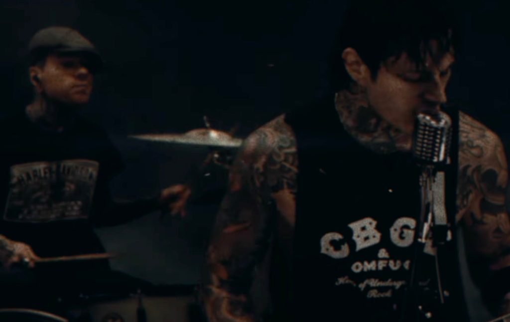 BLACK TIDE Reunites, Debuts Cover Of THIN LIZZY’s “The Boys Are Back In Town”